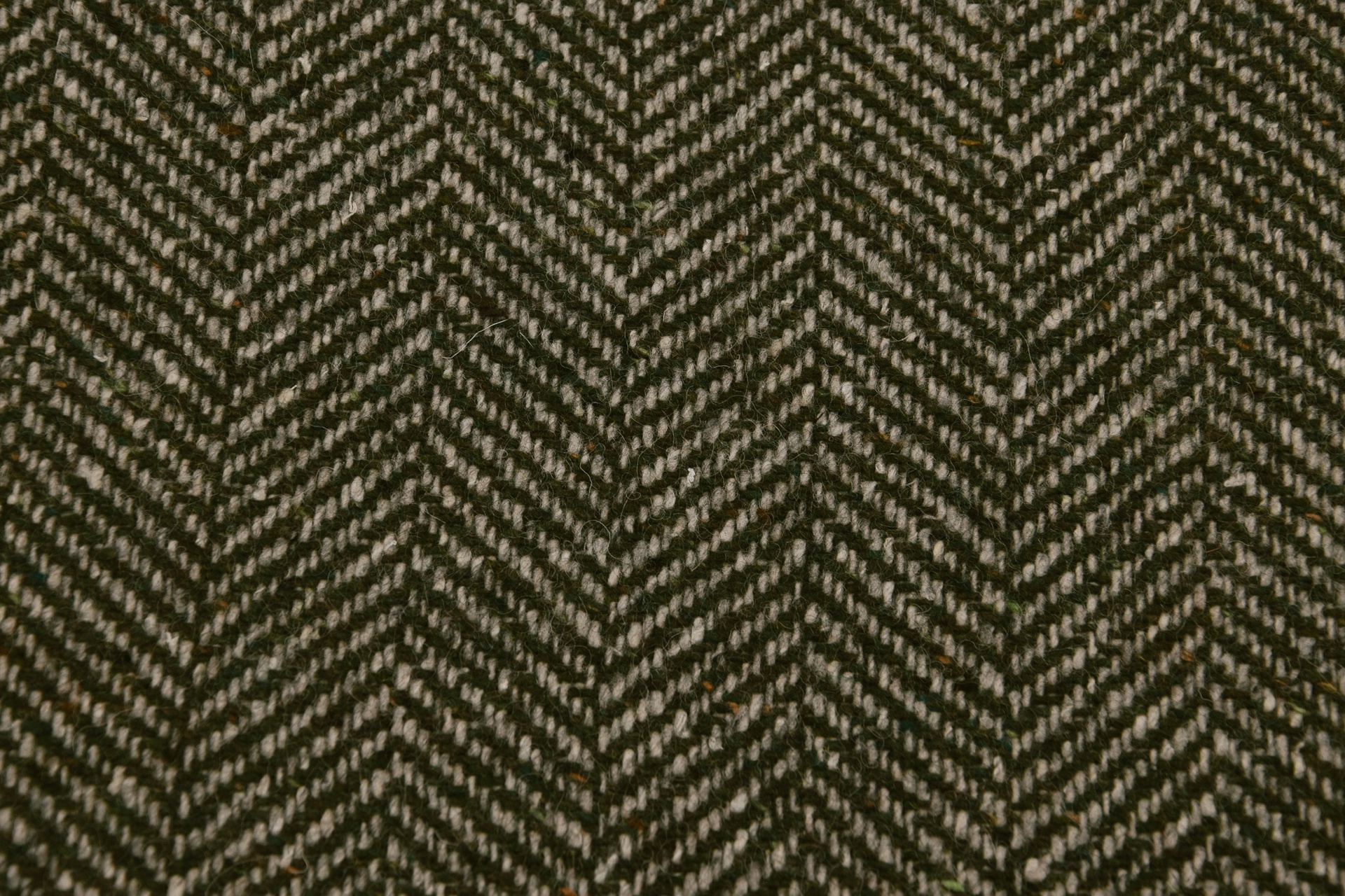 Donegal Tweed Style Fischgrat Tannengrün-Wollweiß