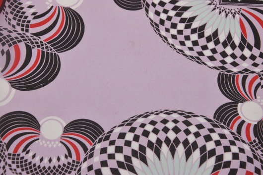 100% Seide gemustert