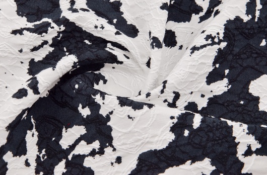 Jacquard Viskose mit Elasthan Schwarz Weiß