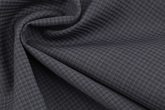 Wollmischung gemustert