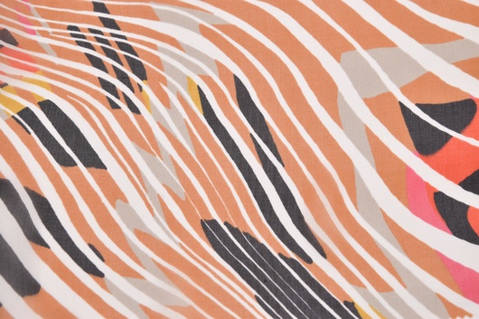 100% Seide gemustert