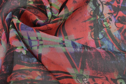Seidenchiffon gemustert gedreht