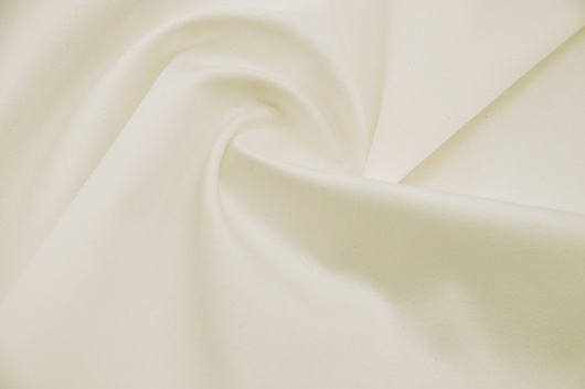Baumwolle mit Elasthan Cremeweiss