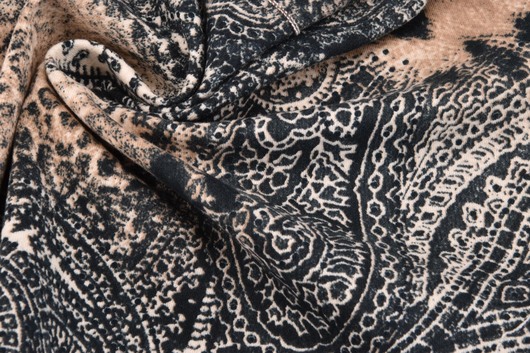 Baumwollstretch gemustert gedreht