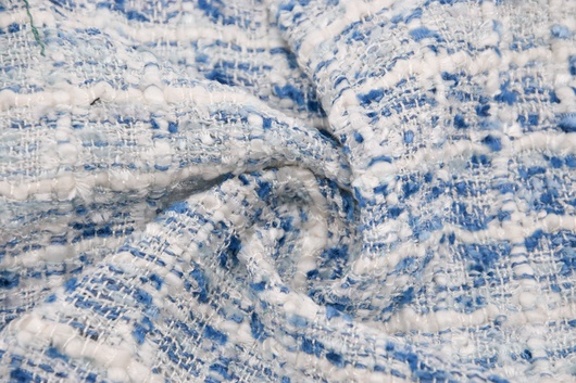 Fantasy Stoff aus Viskose / Polyester Bunt