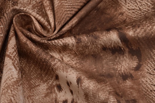 Baumwollstretch gemustert gedreht